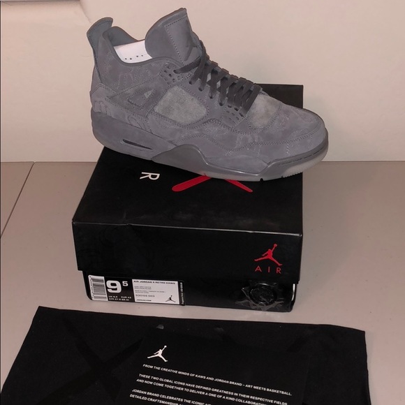 kaws jordan 4 box